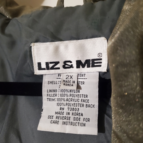 Coat - Picture 2 of 3